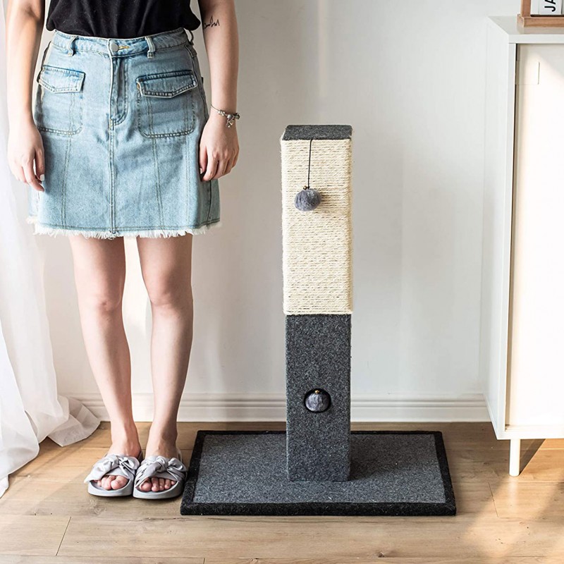 Large scratching post Large scratching post
