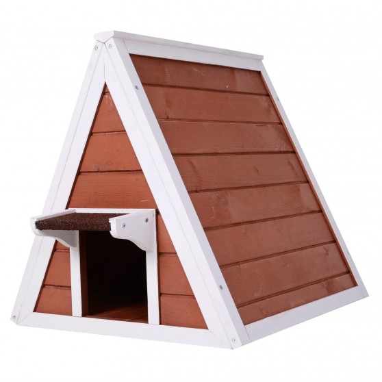 Outdoor cat house in Red