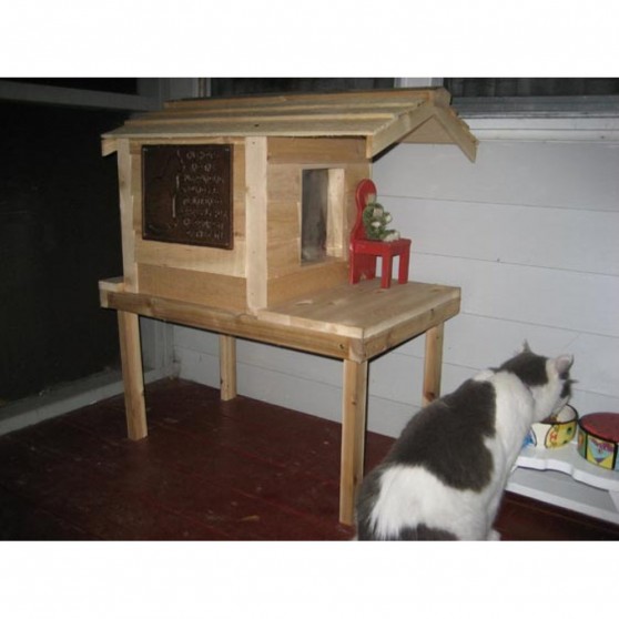 Cat House with Platform - Customer Photo