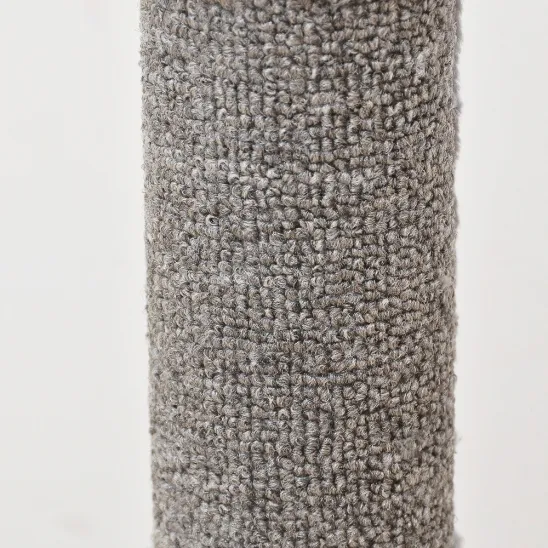 Carpet in the middle of the carpet pole