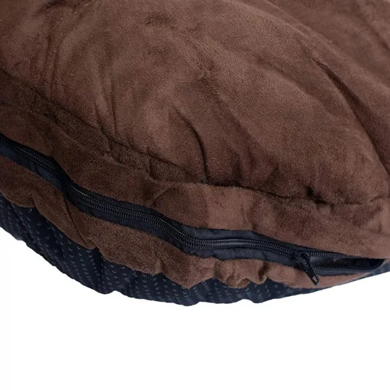 Waterproof outside lining for easy cleaning