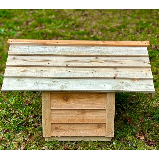 Extended roof on each end